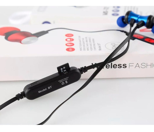 Imagen 3 de 4 de Auriculares Bluetooth Con Lector De Micro Sd In Ear K-8