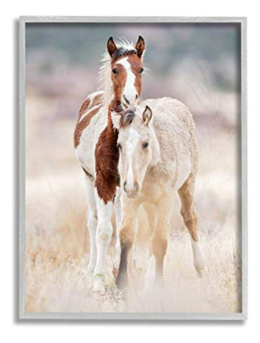 Stupell Industries Calm Horses En Un Prado Beige Apagado Fot