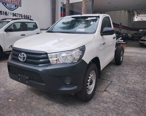 Toyota Hilux 2.8 D-4d Turbo Diesel Chassi 4x4 Manual