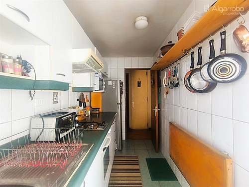 Departamento En Venta De 1 Dorm. En Las Condes (metro Colón)