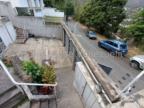 Se Vende Casa En Prados Del Este
