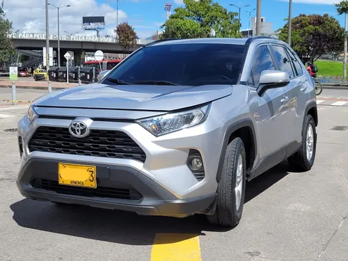 Toyota RAV4 2.0 Xle 4X2 Cvt