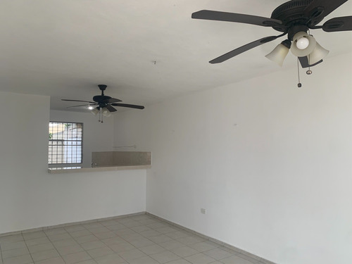 Imagen 14 de 15 de Casa De Oportunidad En Caucel