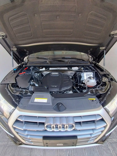 Audi Q5 2.0 L Security