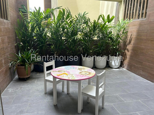 Apartamento En Venta Urb. La Lagunita Country Club, Caracas. 25-22426 Yf