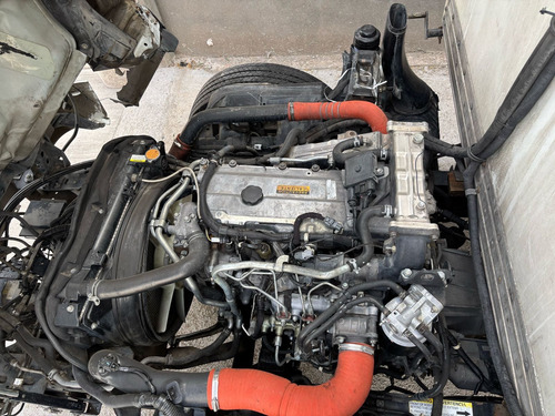 Isuzu Elf 600 2020 Para Reparar Golpe