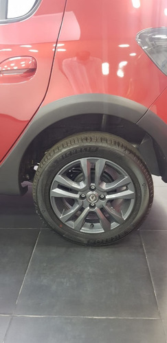 Imagen 14 de 15 de Autos Y Camionetas Renault Sandero Stepway 0km Ford Fiesta E