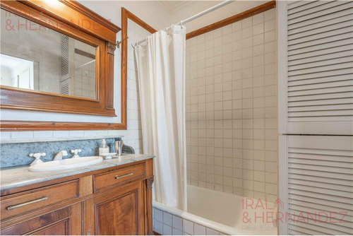 Imagen 18 de 30 de Venta De Ph Con Terraza Propia- Un Oasis En Recoleta !!!