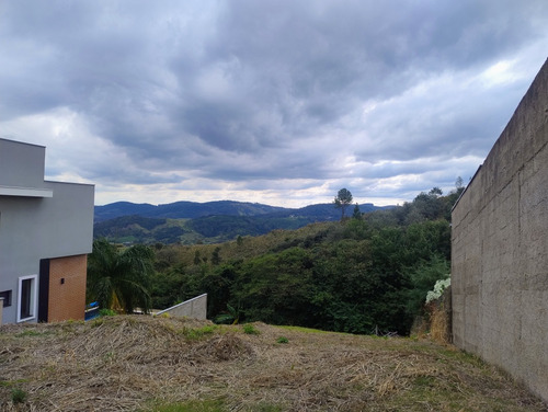 Terreno Condomínio Orypaba