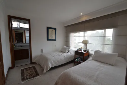 Apartamento En Venta En El Nogal. Cod V12046