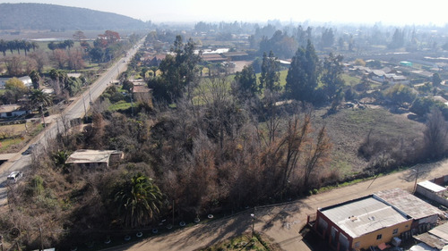 Amplio Terreno, Para Uso Rural Y Comercial.