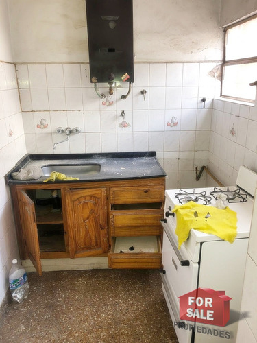 Imagen 6 de 15 de Ph 2 Ambientes, Planta Alta C/ Balcon Y Patio, A Refaccionar