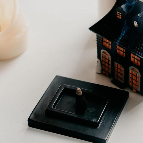 Quemador De Incienso Para Casa De Brujas De Halloween Soport