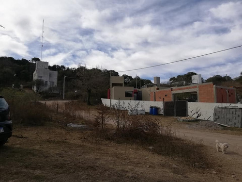 Lotes En Rio Ceballos Barrio Terrazas Con Escritura