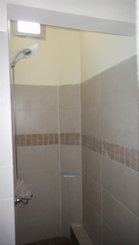 Venta Galpón Varios Usos 900 M2