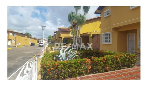 Imagen 2 de 18 de Se Vende Casa En Conjunto Residencial Los Morichales