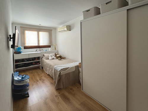 Retasada Venta Pasillo 2 Dormitorios Impecable En Refinería 79 M2 Exclusivos Mas Patio.