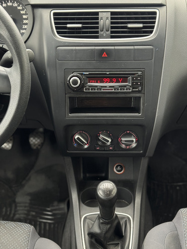 Volkswagen Fox 1.6 Comfortline