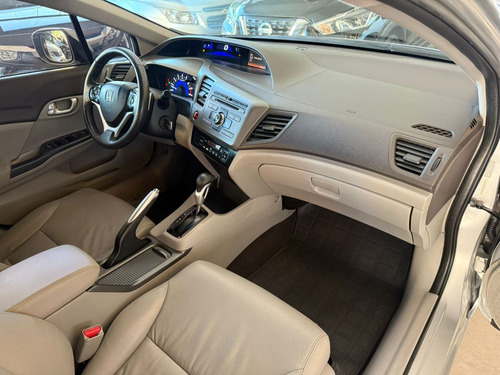 Honda Civic Civic Sedan LXR 2.0 Flexone 16V Aut. 4p