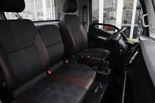 Forland Lhr El Camion Con Mejor Tecnologia Y Diseño Interior