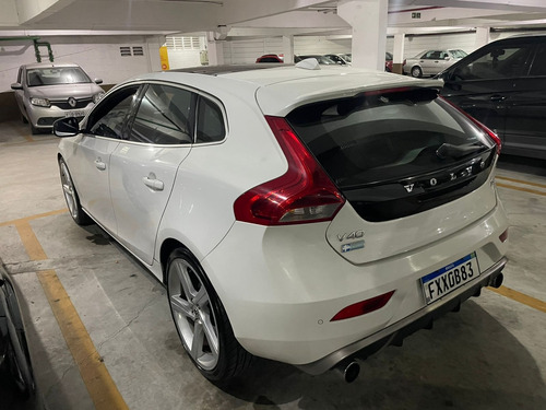 Volvo V40 2.0 T5 R-design Drive-e 5p