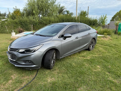 Chevrolet Cruze 1.4 ltz mt sedan