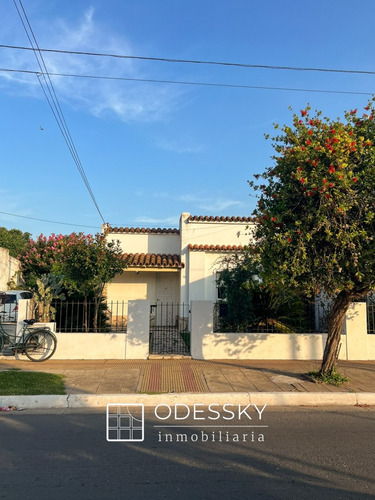 Cañuelas Casa En Venta En Excelente Ubicacion-apto Credito Hipotecario