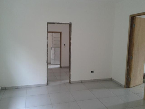 Imagem 2 de 6 de Casa Para Venda Em Taubaté, Alto São Pedro, 3 Dormitórios, 1 Banheiro, 3 Vagas - Ca0326_1-1224501