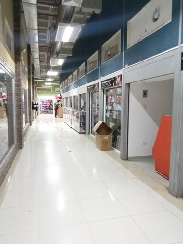 Imagen 4 de 11 de La-112 Zona Centro Alquiler Local En Planta Baja En Centro Comercial Gran Bazar