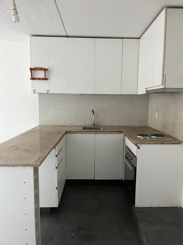 Se Vende Departamento 1d 1b, Estacionamiento Y Bodega
