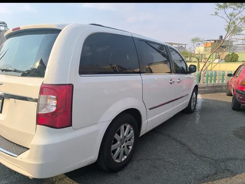 Chrysler Town & Country 3.6 Touring Mt