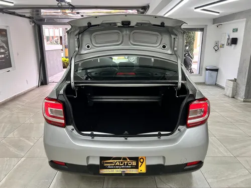 Renault Logan Mt 2022