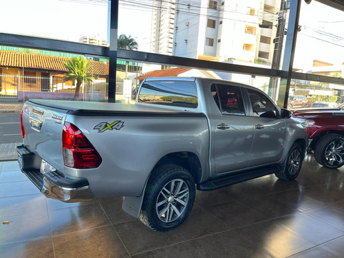 Toyota Hilux Srv Cd 4x4 AutomÁtico Flex