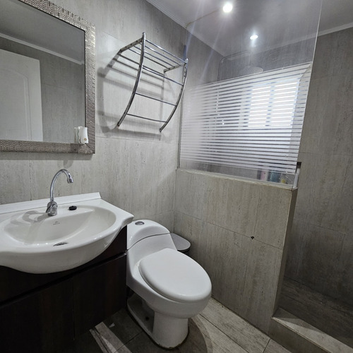 Se Vende Amplia Casa En Avenida Camilo Henríquez, Concepción