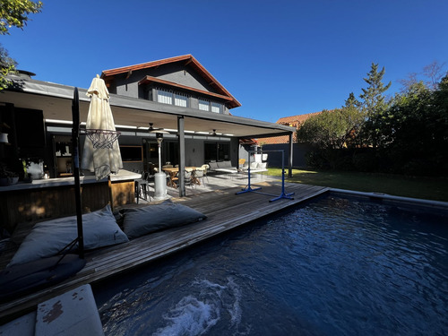 Preciosa Casa Remodelada En Pie Andino