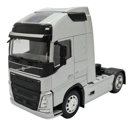 Carrinho De Ferro Miniatura Volvo Fh Coleção Caminhão Cor Prata