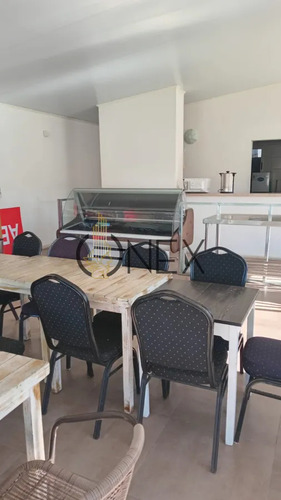Onex Vende Hotel En Punta Ballena Portezuelo