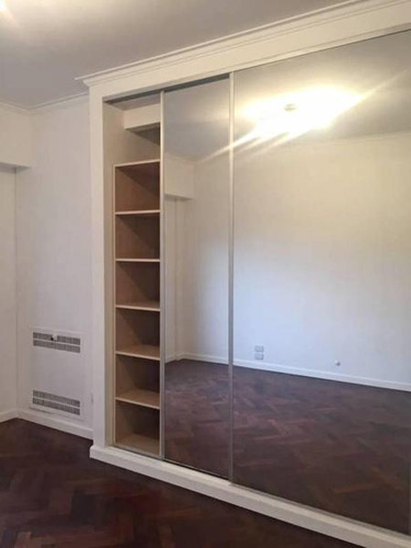 Departamento En Venta En Recoleta.