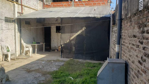 Venta De 3 Departamentos Mas Dos Locales Comerciales