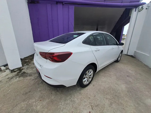 Chevrolet Onix plus 1.0 LT II (Flex)