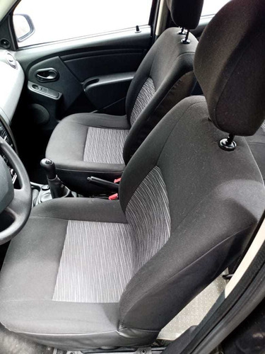 Renault Logan 1.4 2015