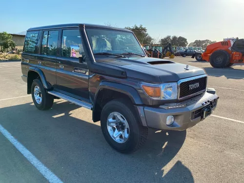 Toyota Land Cruiser Vdj 76