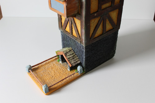 Torre De Dados Artesanal - Rpg - Jogos - Medieval (Usado)
