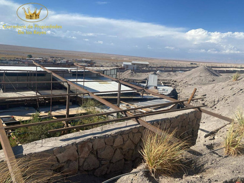 Se Vende Proyecto Inmobiliario De Hostal En Chiu Chiu