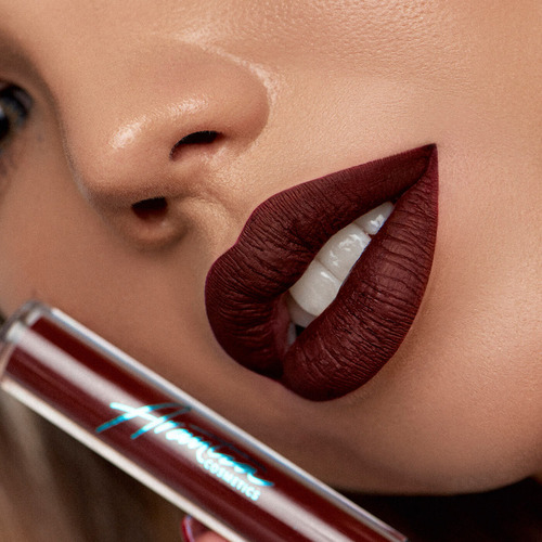 Labial Matte Nymph Spell Larga Duración Arantza