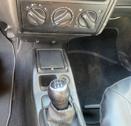 Volkswagen Pointer 1.6 City Plus Mt