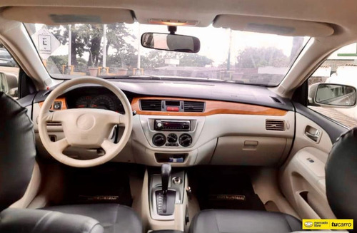 Mitsubishi Lancer Touring