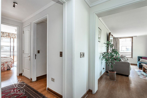 Departamento En Venta De 3 Dorm. En Vitacura