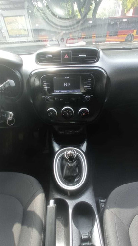 Imagen 12 de 15 de Kia Soul 1.6 Lx Mt 2018