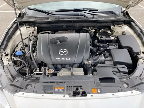 Mazda 3 2.0 Touring